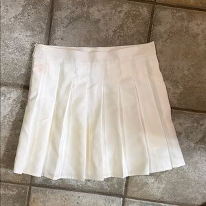 Women's White Pleated Mini Skirt - Clean A-Line Tennis Style